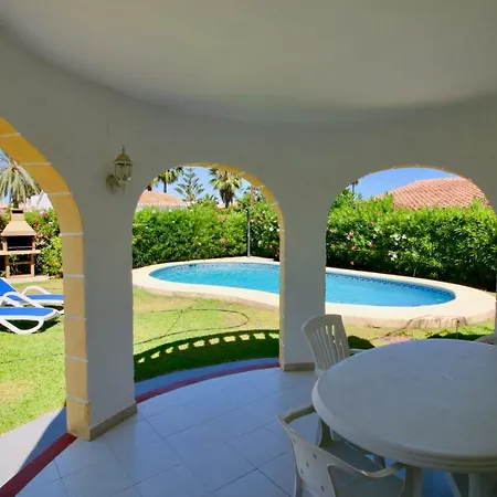 Villa Almadrava Fu