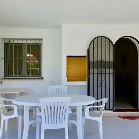 Almadrava Fu Villa *